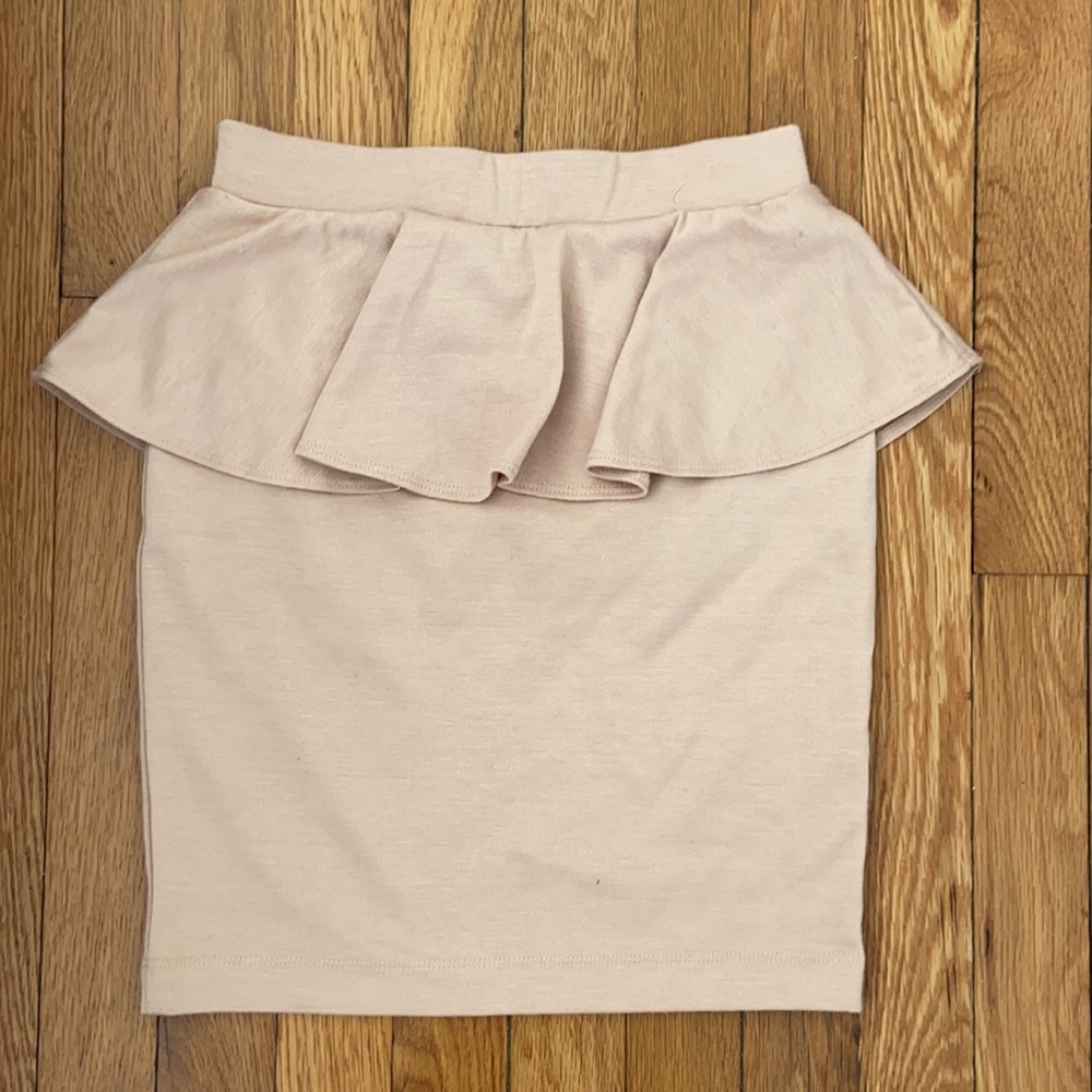 Nude Skirt - Picture 2 of 2